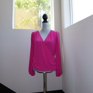 Bellatrix Fuschia Balloon Sleeve blouse sz M